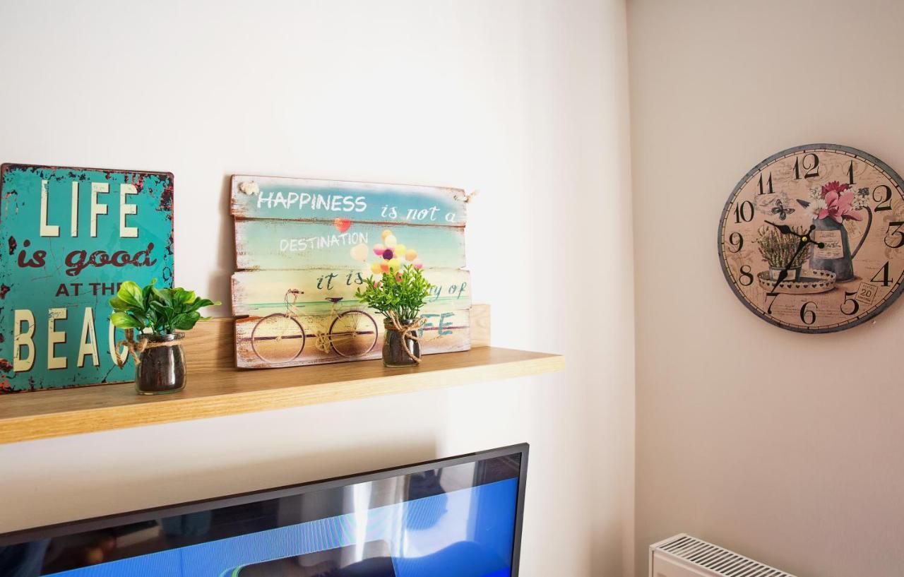Myrsini'S Apartment Néa Péramos 외부 사진